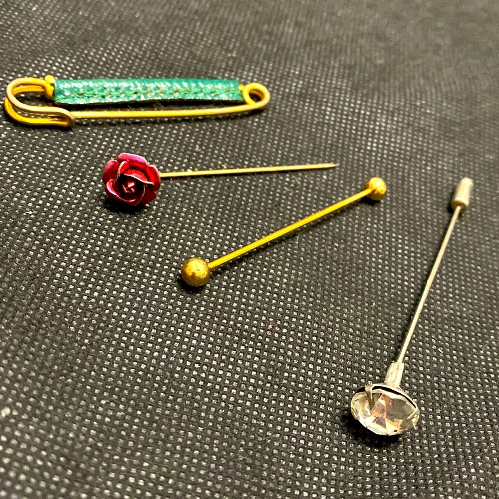 Vintage miscellaneous set of 4 scarf hooks